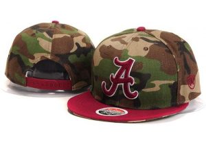 Men's Atlanta Braves #5 Freddie Freeman Stitched New Era Digital Camo Memorial Day 9FIFTY Snapback Adjustable Hat